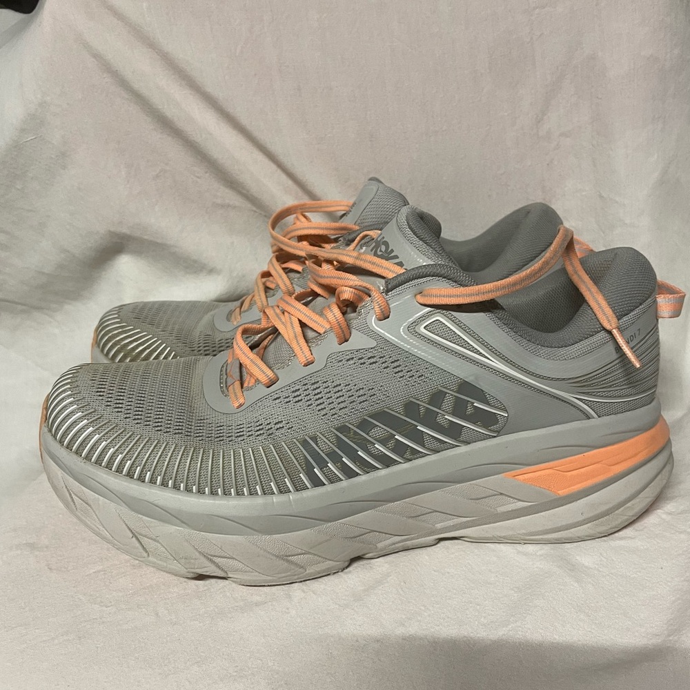 Hoka One One Bondi 7 Women’s sz 10